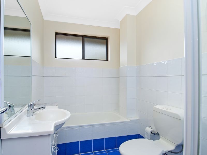 9/52 The Trongate, Granville NSW 2142