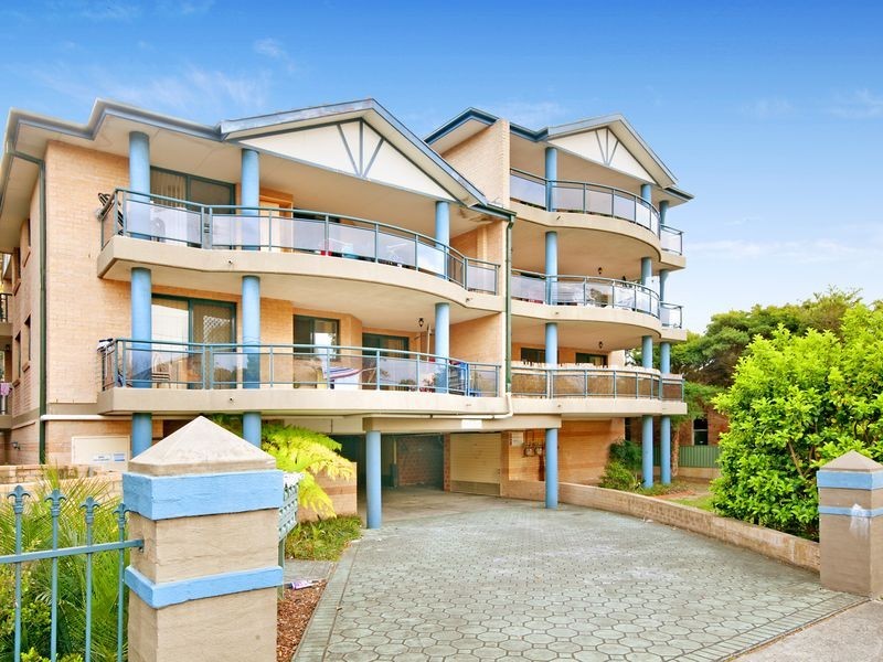 3/12 Blaxcell Street, Granville NSW 2142