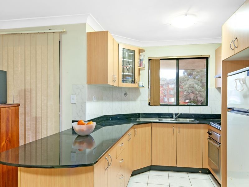 3/12 Blaxcell Street, Granville NSW 2142