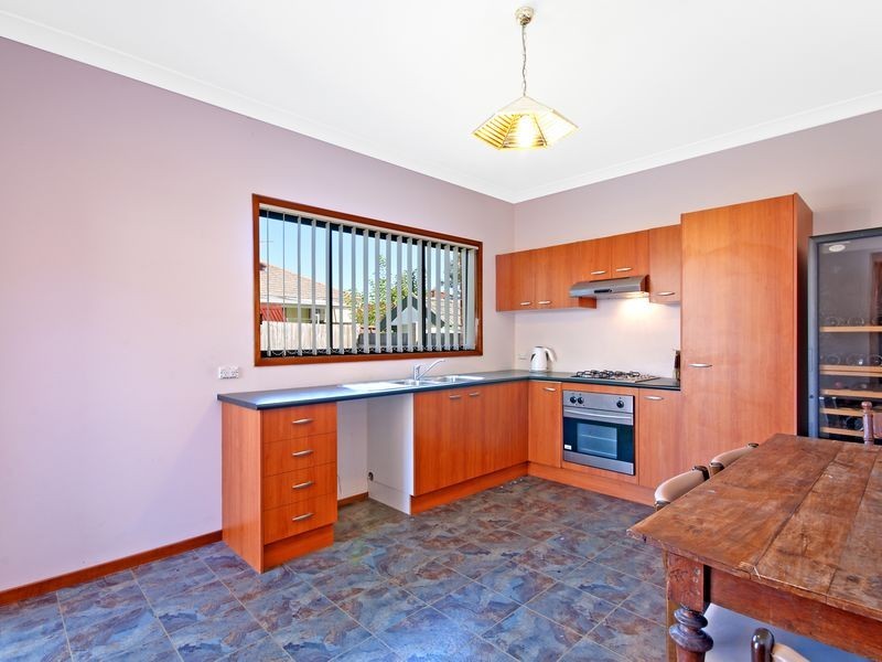 12 The Avenue, Granville NSW 2142