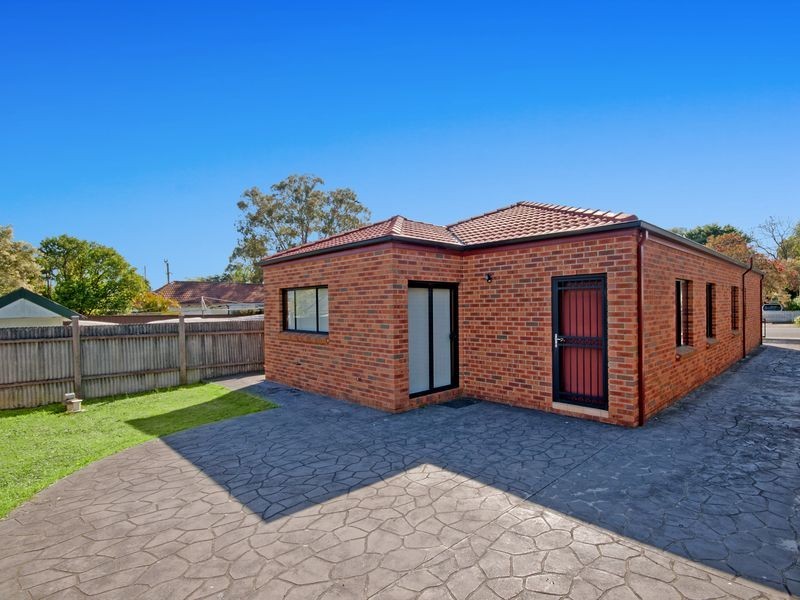 12 The Avenue, Granville NSW 2142