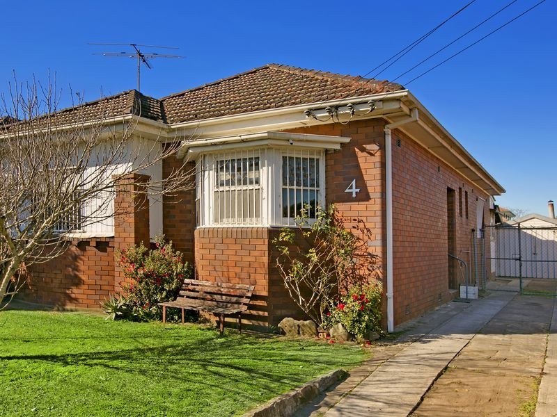 4 Enid Avenue, Granville NSW 2142