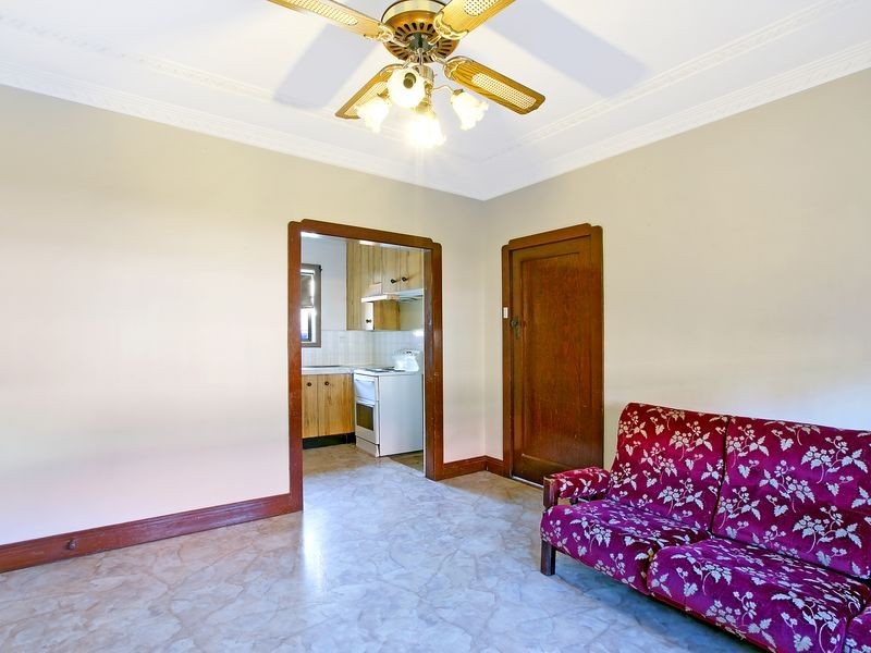 4 Enid Avenue, Granville NSW 2142