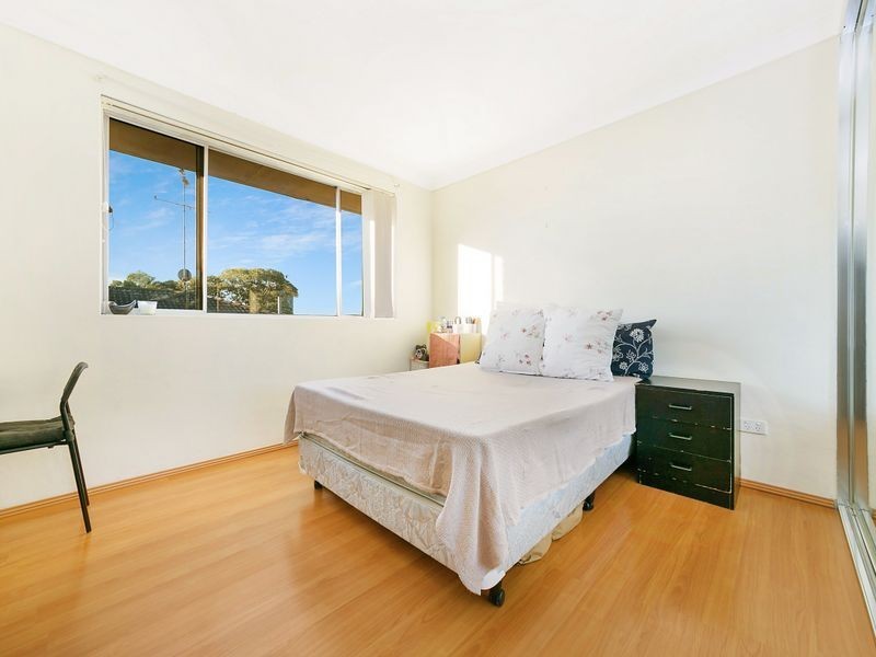 12/17 Blaxcell Street, Granville NSW 2142