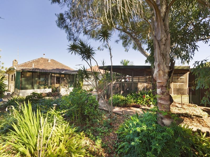 7 Myrtle Street, Granville NSW 2142