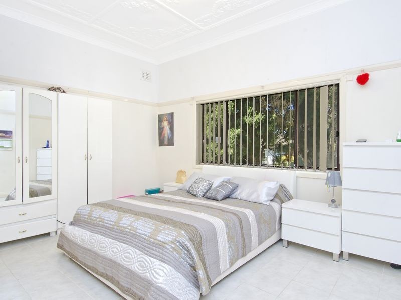 4 May Street, Granville NSW 2142