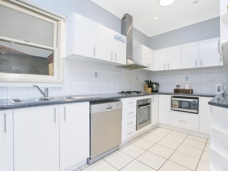 8 Diamond Avenue, Granville NSW 2142