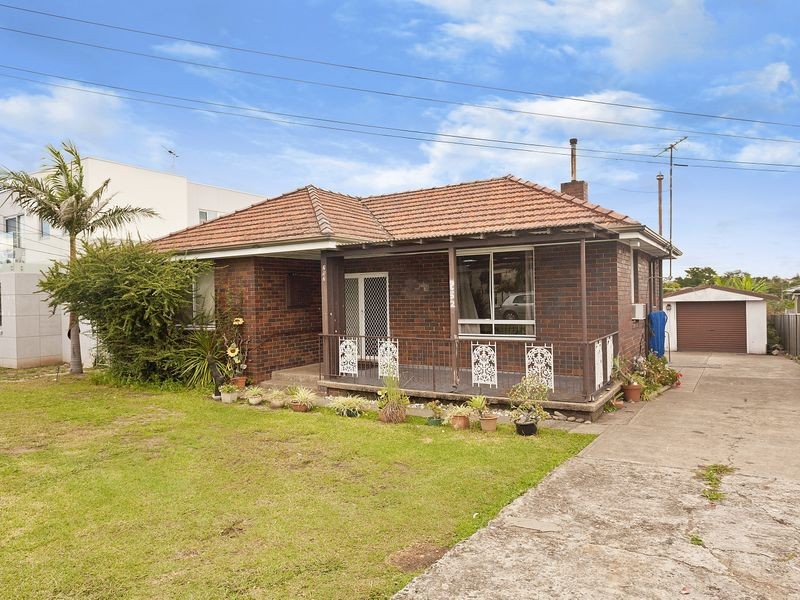 252 Blaxcell Street, Granville NSW 2142
