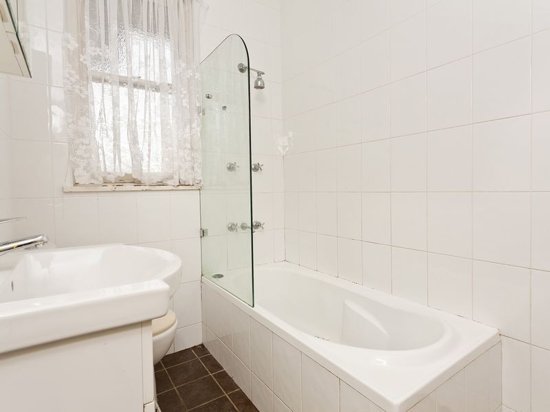 252 Blaxcell Street, Granville NSW 2142