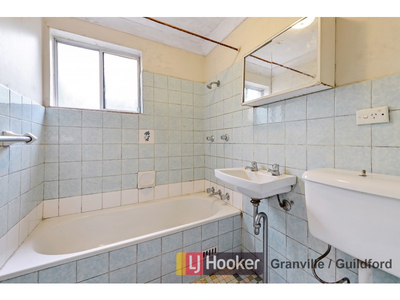 8/33 Bowden Street, Harris Park NSW 2150