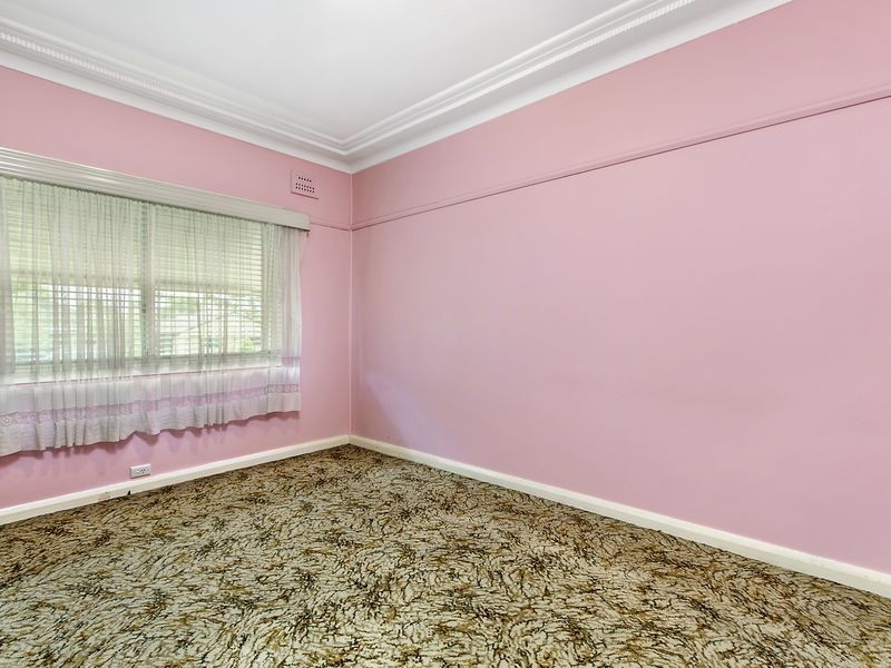 8 Ashby Street, Guildford NSW 2161