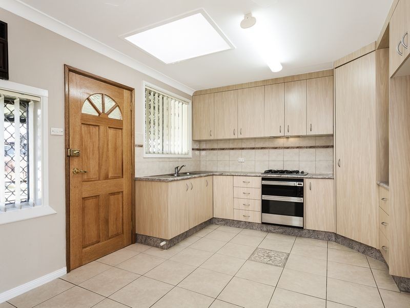 7 Kennedy Street, Guildford NSW 2161