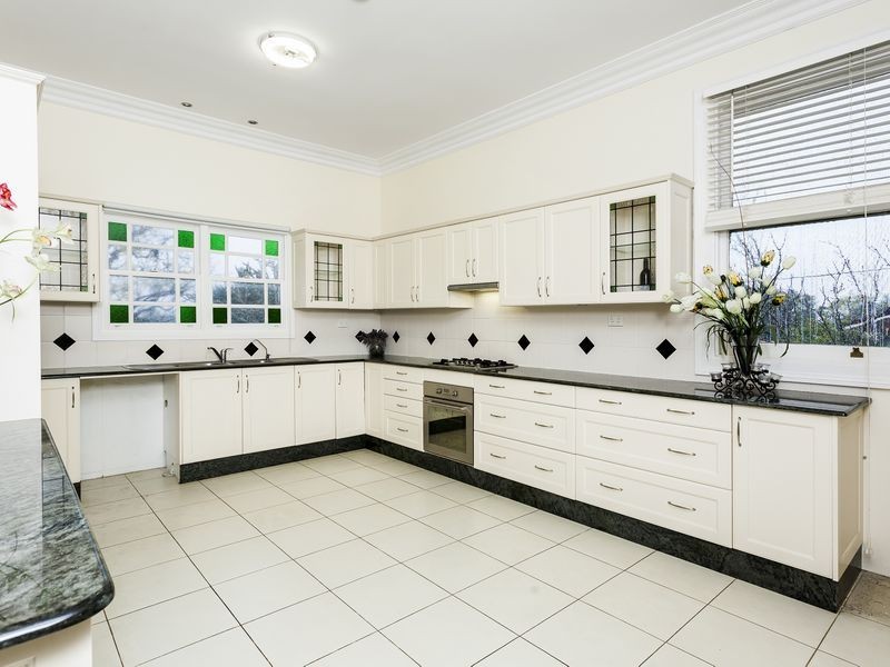 83 The Avenue, Granville NSW 2142
