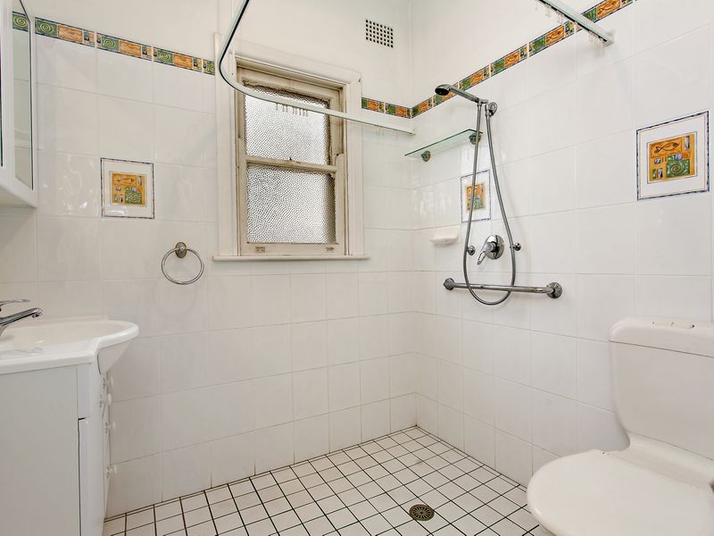 17 Strickland Road, Guildford NSW 2161