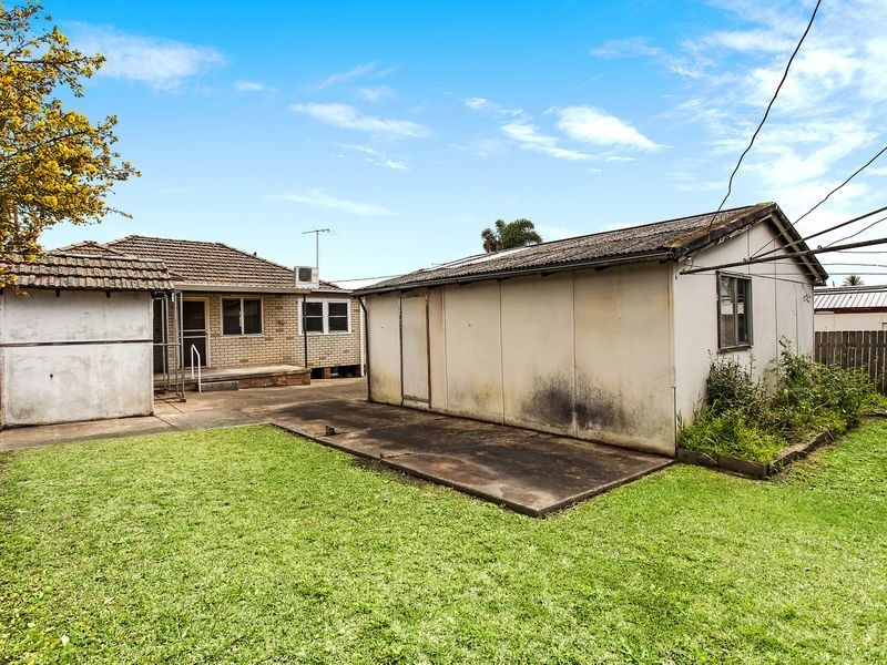 17 Strickland Road, Guildford NSW 2161