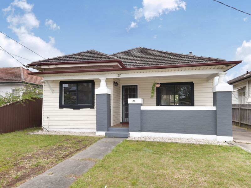 37 Louis Street, Granville NSW 2142