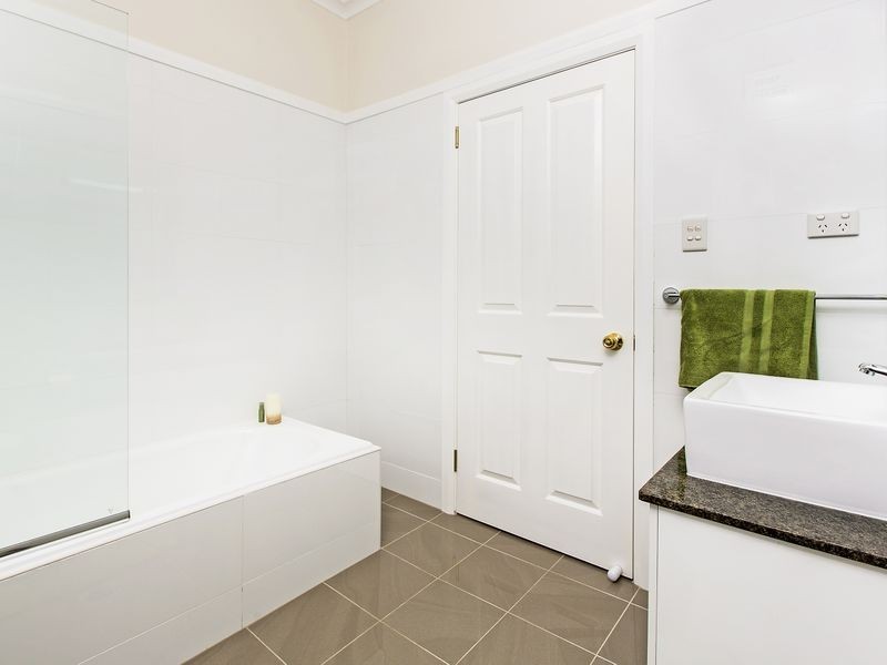 5 Robertson Street, Merrylands NSW 2160