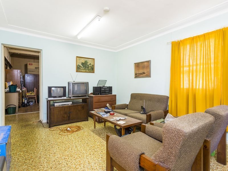 12 Carlton Street, Granville NSW 2142