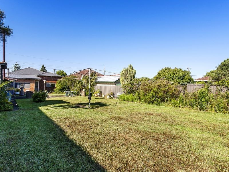58 & 60 Mountford Avenue, Guildford NSW 2161
