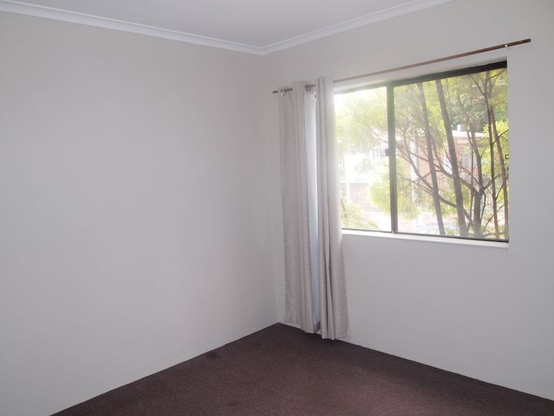 4/8 Mary Street, Granville NSW 2142