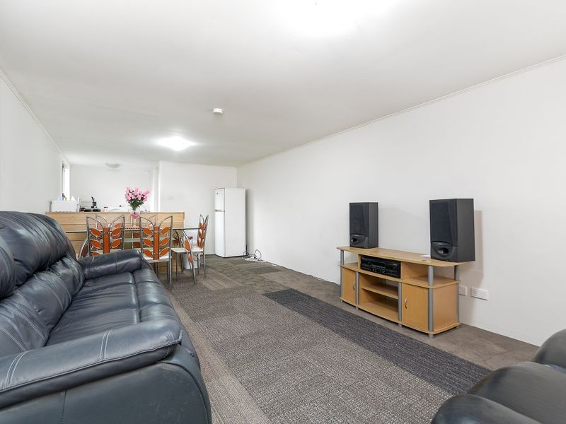 137 The Avenue, Granville NSW 2142