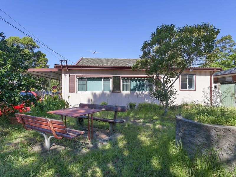 4 Serpentine Street, Merrylands NSW 2160