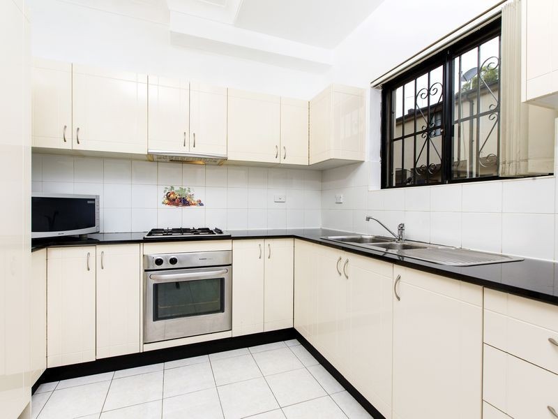 8/17-21 Guildford Road, Guildford NSW 2161