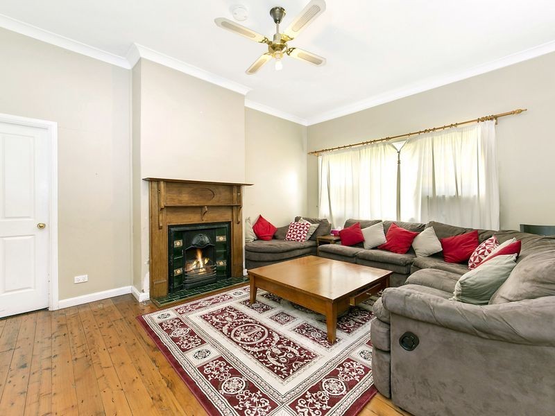 13 Gray Street, Granville NSW 2142