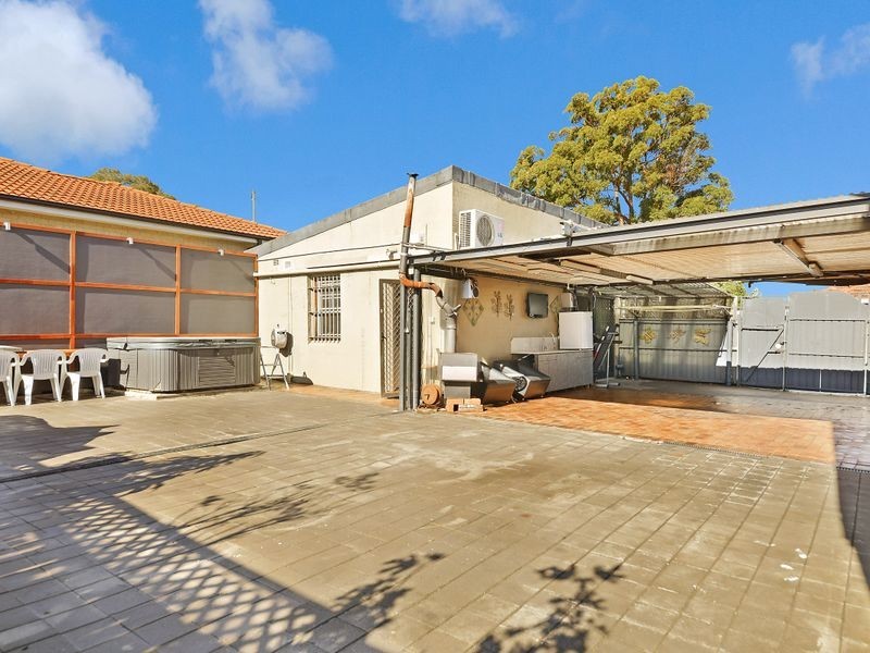 177 Blaxcell Street, Granville NSW 2142