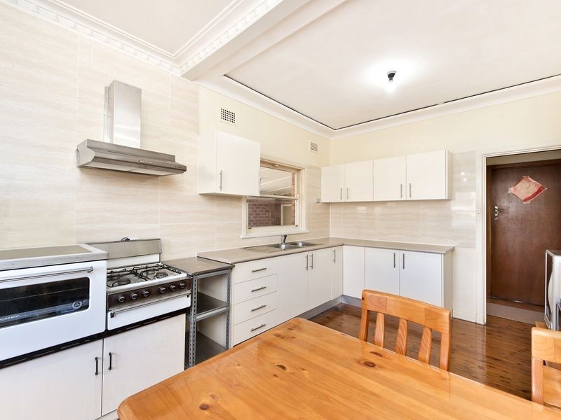 60 Blaxcell Street, Granville NSW 2142