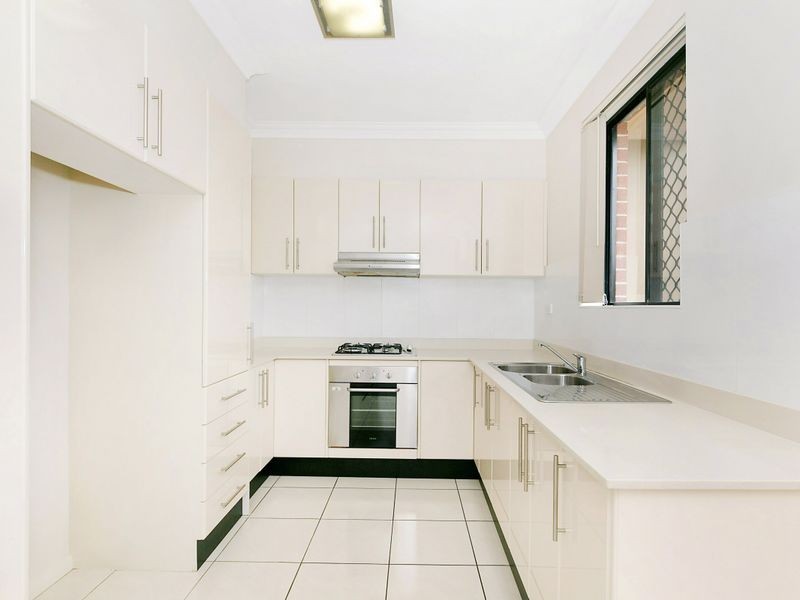 1/9 Gray Street, Granville NSW 2142