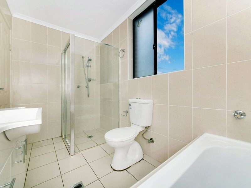 1/9 Gray Street, Granville NSW 2142