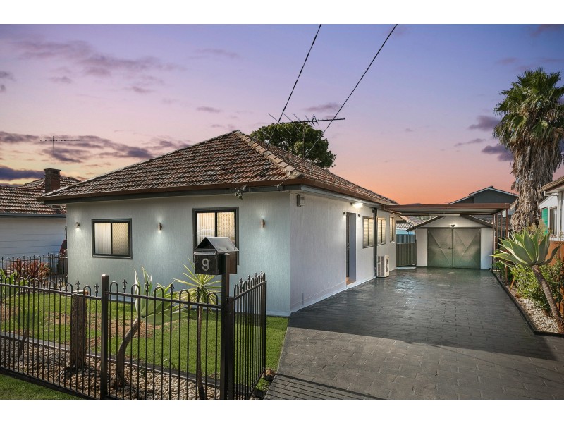 9 Bradman Street, Merrylands NSW 2160