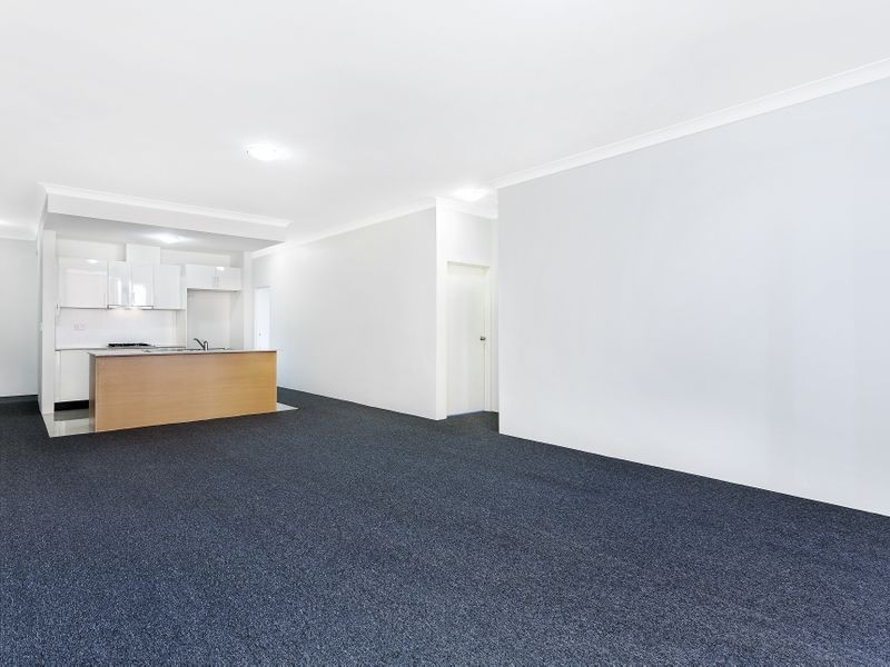 11/165 Clyde Street, Granville NSW 2142