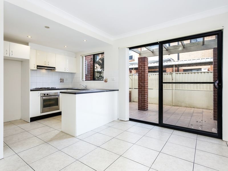 2/162 William Street, Granville NSW 2142