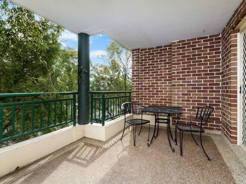 4/36-40 Newman Street, Merrylands NSW 2160