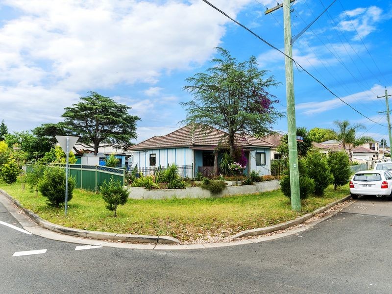 64 Stuart Street, Granville NSW 2142