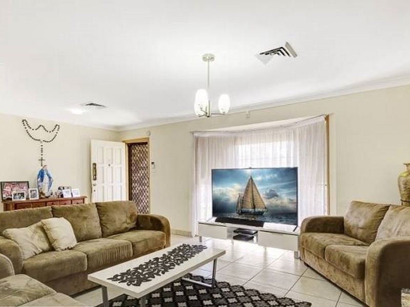 169 Fowler Road, Guildford NSW 2161