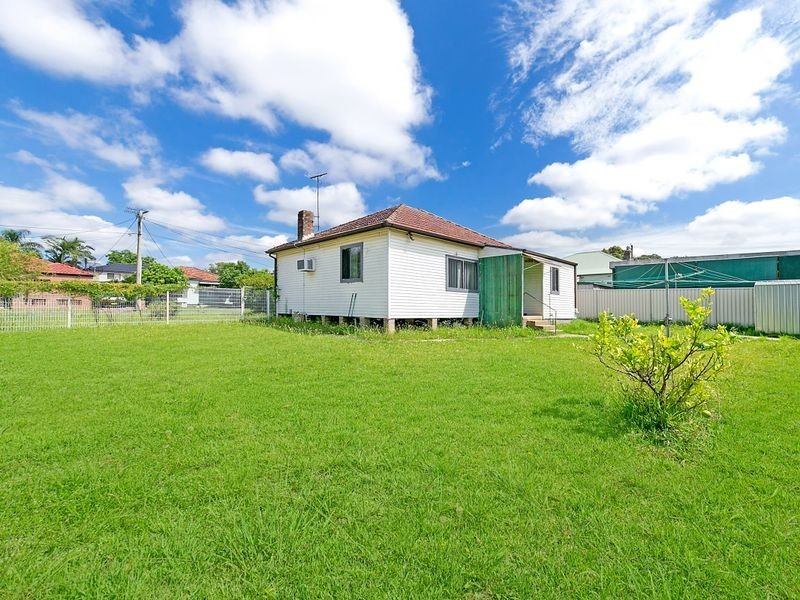 26 Clyde Street, Guildford NSW 2161