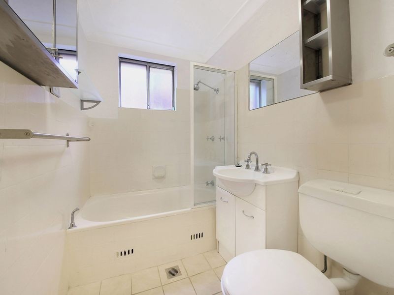 6/33 Bowden Street, Harris Park NSW 2150