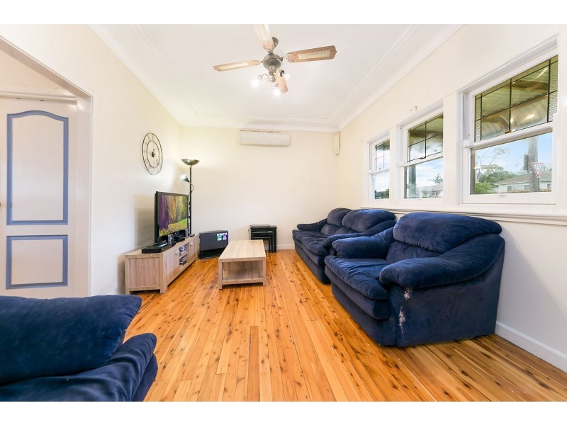 42 McCredie Road, Guildford NSW 2161