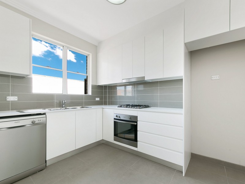 Unit 8/70-72 Railway Parade, Granville NSW 2142