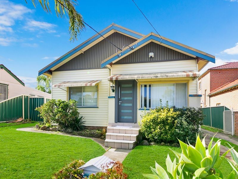 47 Rhodes Avenue, Guildford NSW 2161