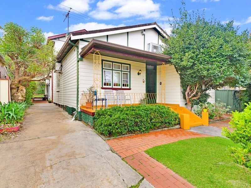 21 Queen Street, Granville NSW 2142