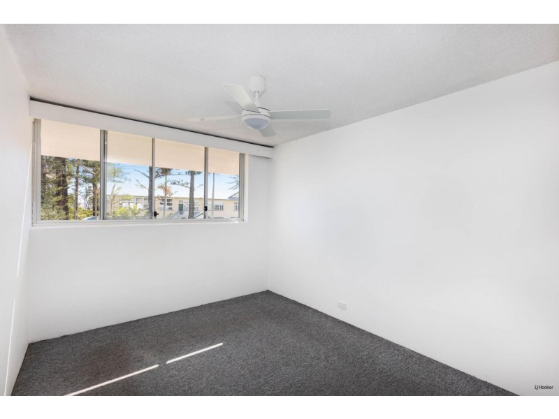 3/32 Powell Crescent, Coolangatta QLD 4225