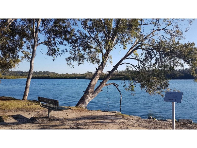 32 Philp Parade, Tweed Heads South NSW 2486