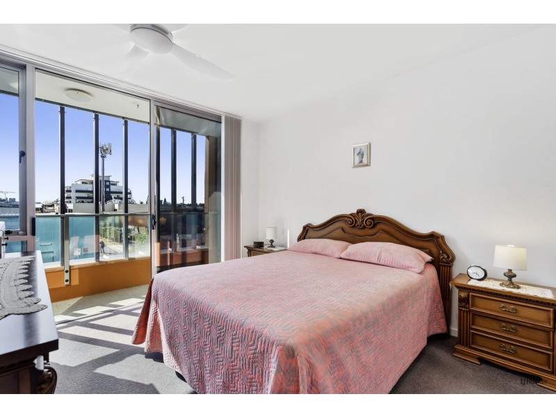 2011/9 Enid Street, Tweed Heads NSW 2485