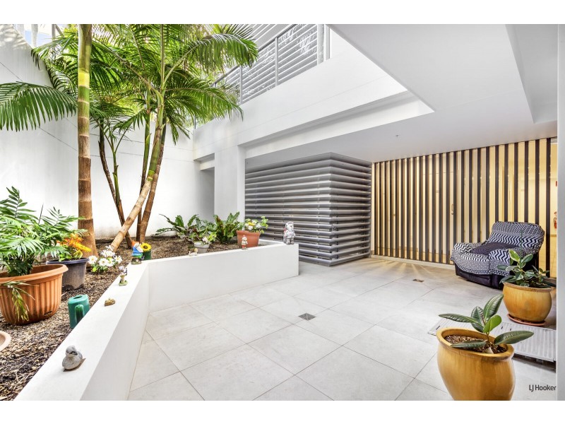 2011/9 Enid Street, Tweed Heads NSW 2485