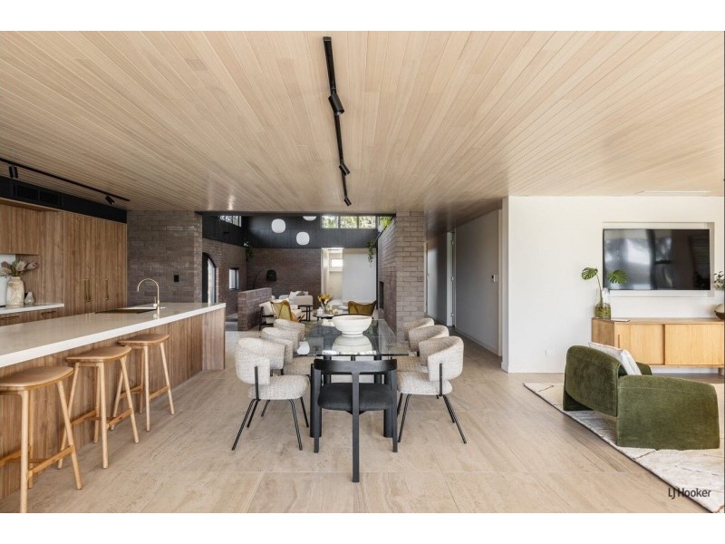 1 Gollan Drive, Tweed Heads West NSW 2485