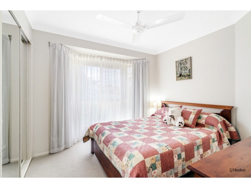 28 Champagne Drive, Tweed Heads South NSW 2486